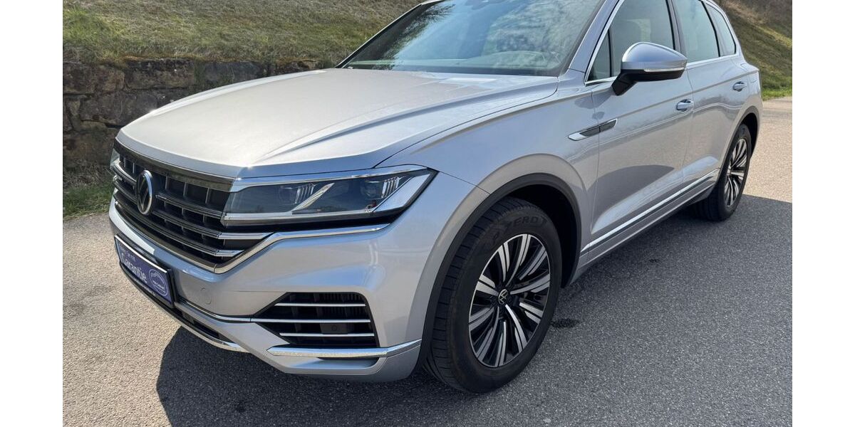 VW Touareg 23.000 km 49.999 &euro; Leonberg 71229