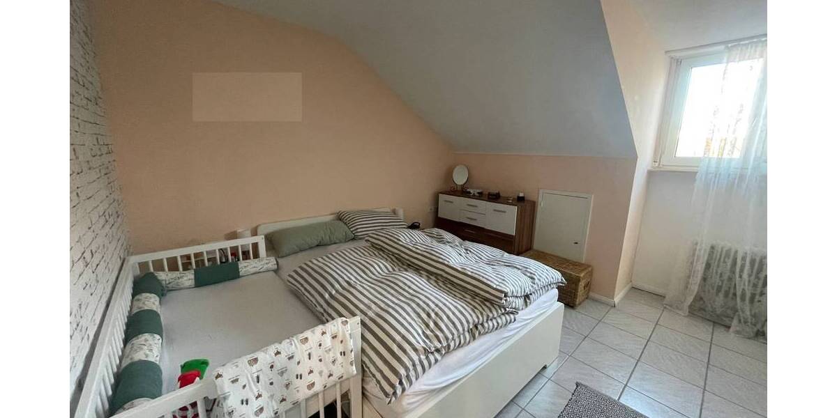 Etagenwohnung Schorndorf - 3 Zimmer, 84 m&sup2;, 285.000&euro; | Angebot:25733286