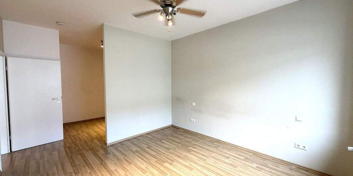 Etagenwohnung Stuttgart / Stuttgart-West West - 3 Zimmer, 105 m&sup2;, 1.745&euro; | Angebot:25746195