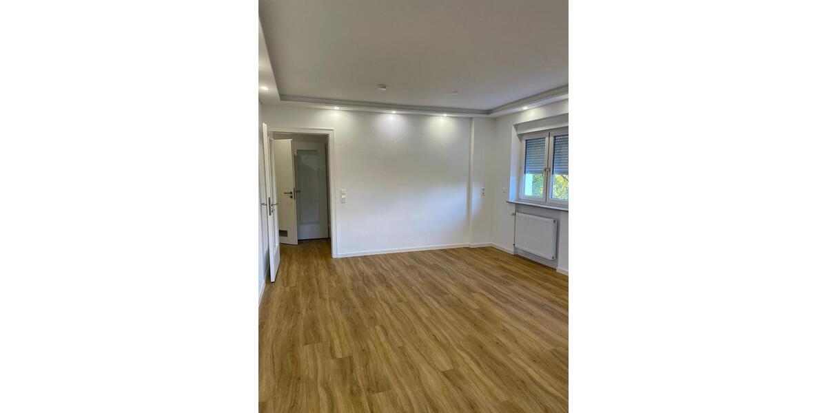 Etagenwohnung Stuttgart Stuttgart-West - 3 Zimmer, 82 m&sup2;, 1.150&euro; | Angebot:25760654