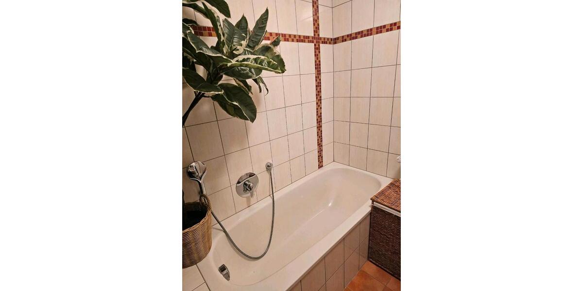 Erdgeschoßwohnung Renningen - 4 Zimmer, 90 m&sup2;, 1.080&euro; | Angebot:25923498