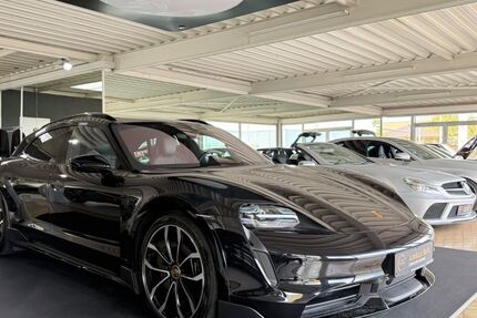Porsche Taycan 7.981 km 95.990 &euro; Tamm 71732