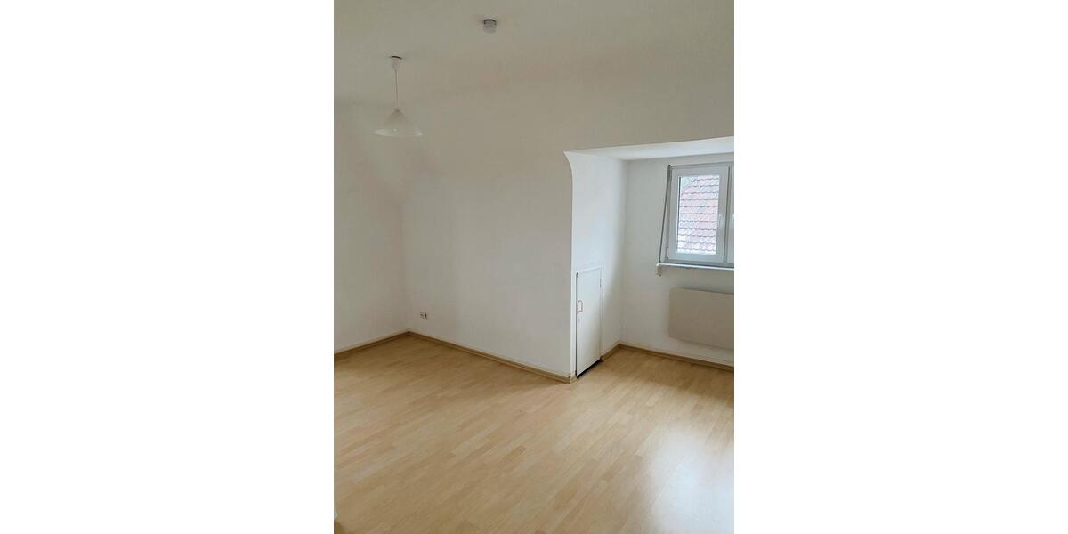 Dachgeschoßwohnung Stuttgart Stuttgart-Nord - 3 Zimmer, 45 m&sup2;, 825&euro; | Angebot:25830023