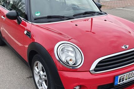 Mini ONE 77.700 km 7.000 &euro; Gerlingen 70839
