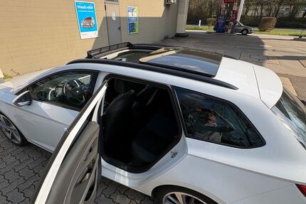 Seat Leon 150.000 km 11.600 &euro; Schorndorf 73614