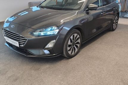 Ford Focus 74.408 km 11.700 &euro; Frickenhausen 72636