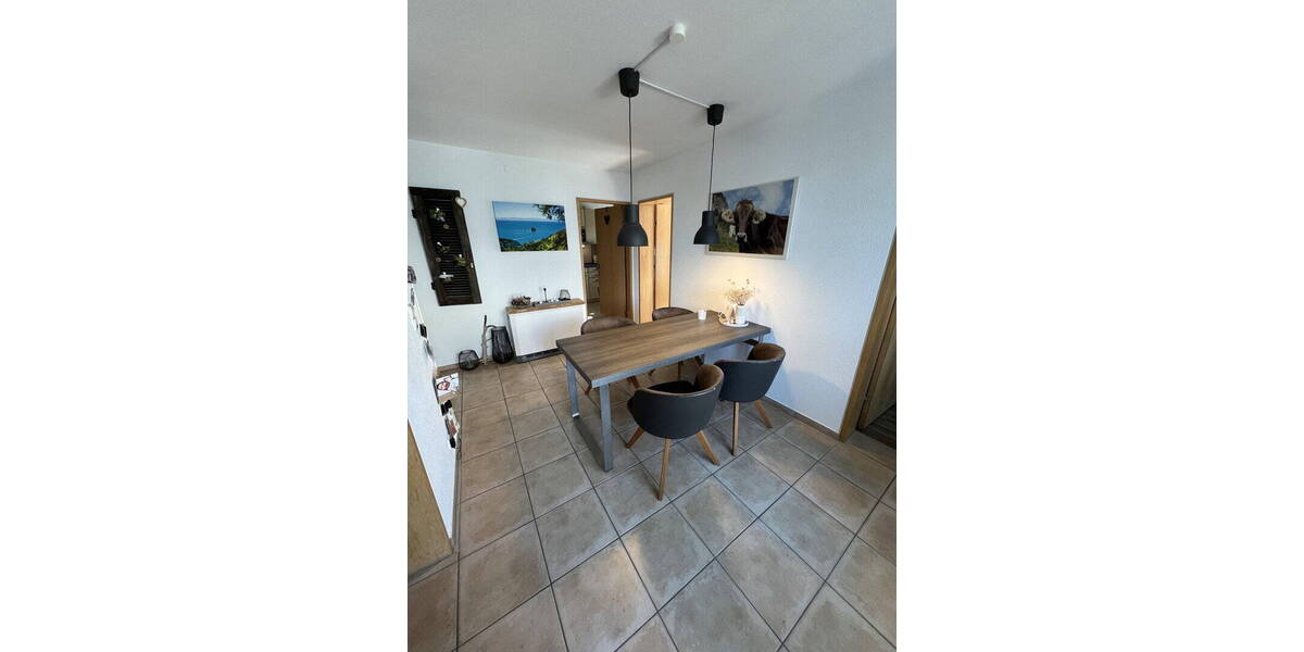 Etagenwohnung Allmersbach im Tal Allmersbach - 3 Zimmer, 81 m&sup2;, 280.000&euro; | Angebot:26054581