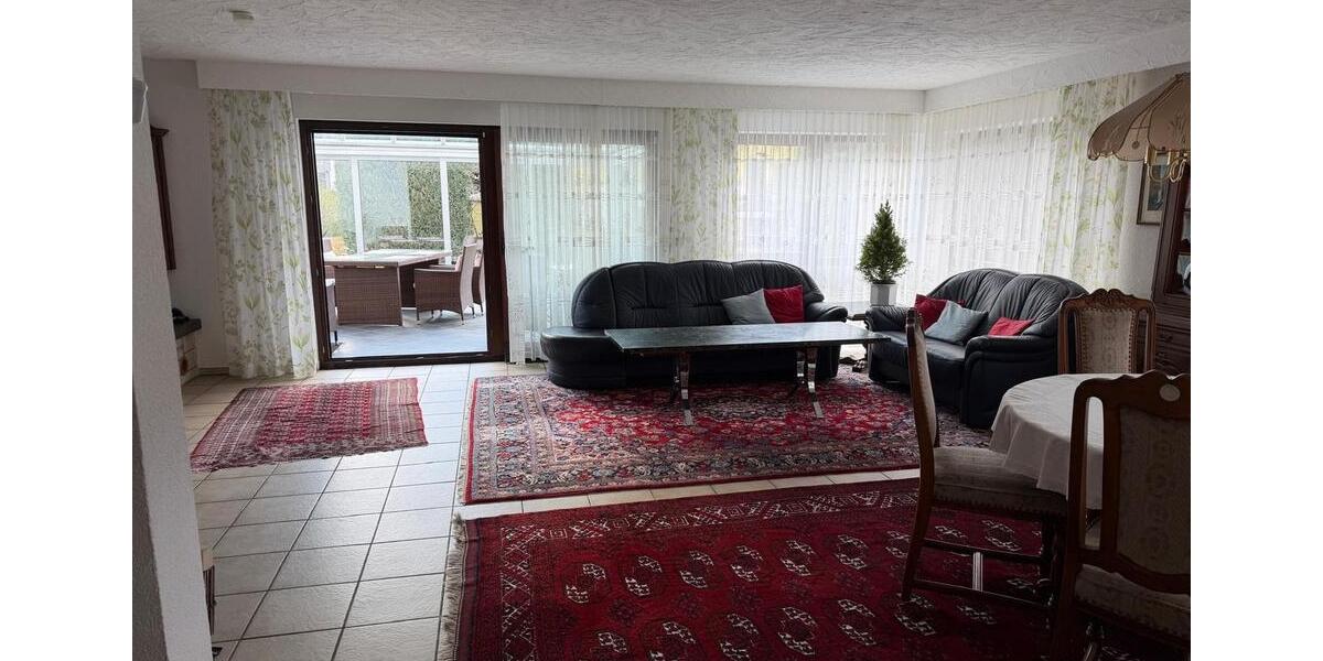 Doppelhaushälfte Sindelfingen Sindelfingen (Stadt) - 6 Zimmer, 240 m&sup2;, 2.650&euro; | Angebot:25975647