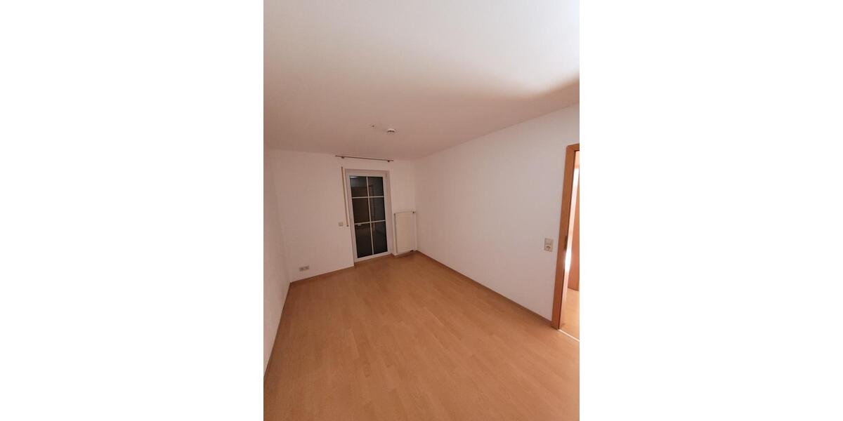Etagenwohnung Bissingen an der Teck - 3 Zimmer, 75 m&sup2;, 700&euro; | Angebot:25934831