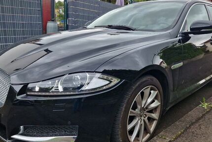 Jaguar XF 170.000 km 9.800 &euro; Deizisau 73779