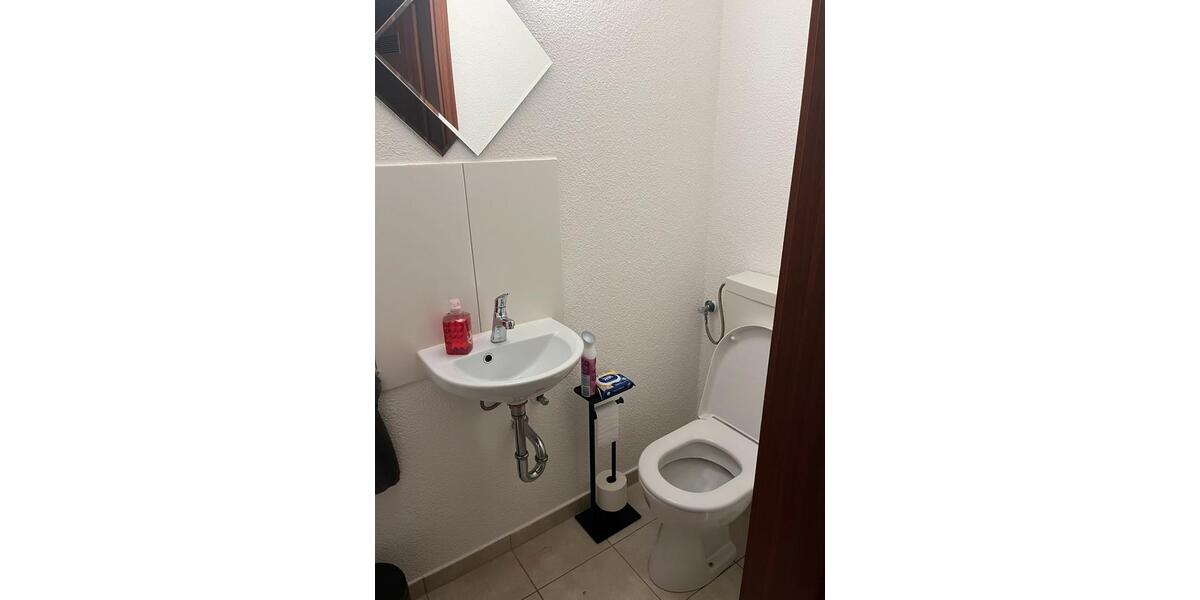 Etagenwohnung Neckarwestheim - 2 Zimmer, 47 m&sup2;, 610&euro; | Angebot:25979006