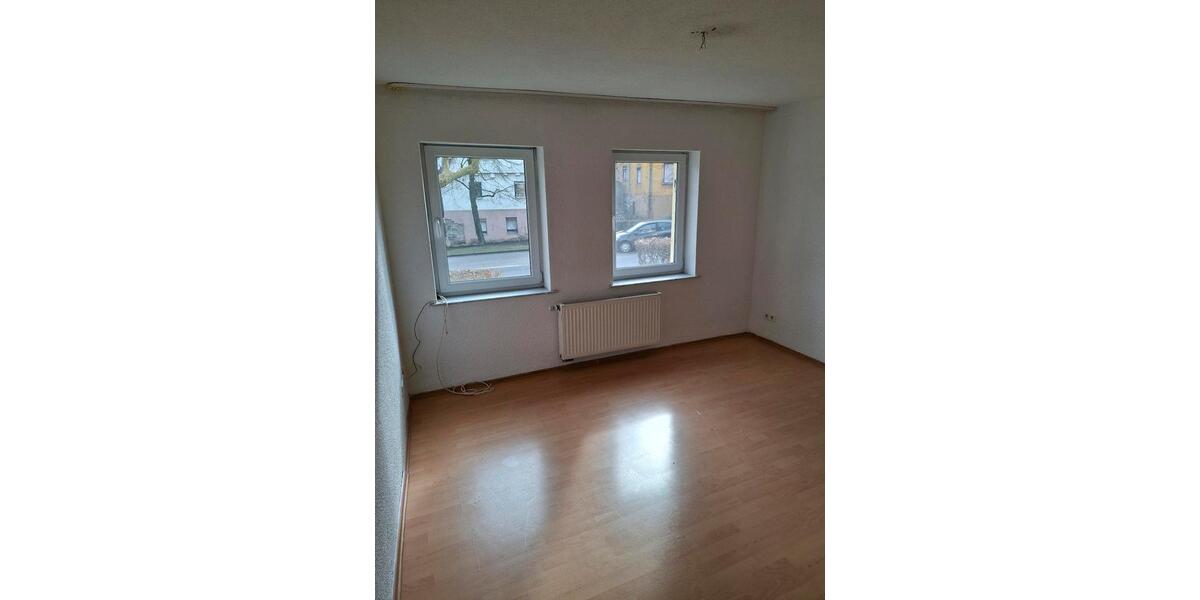 Erdgeschoßwohnung Sersheim - 2 Zimmer, 40 m&sup2;, 550&euro; | Angebot:25993652