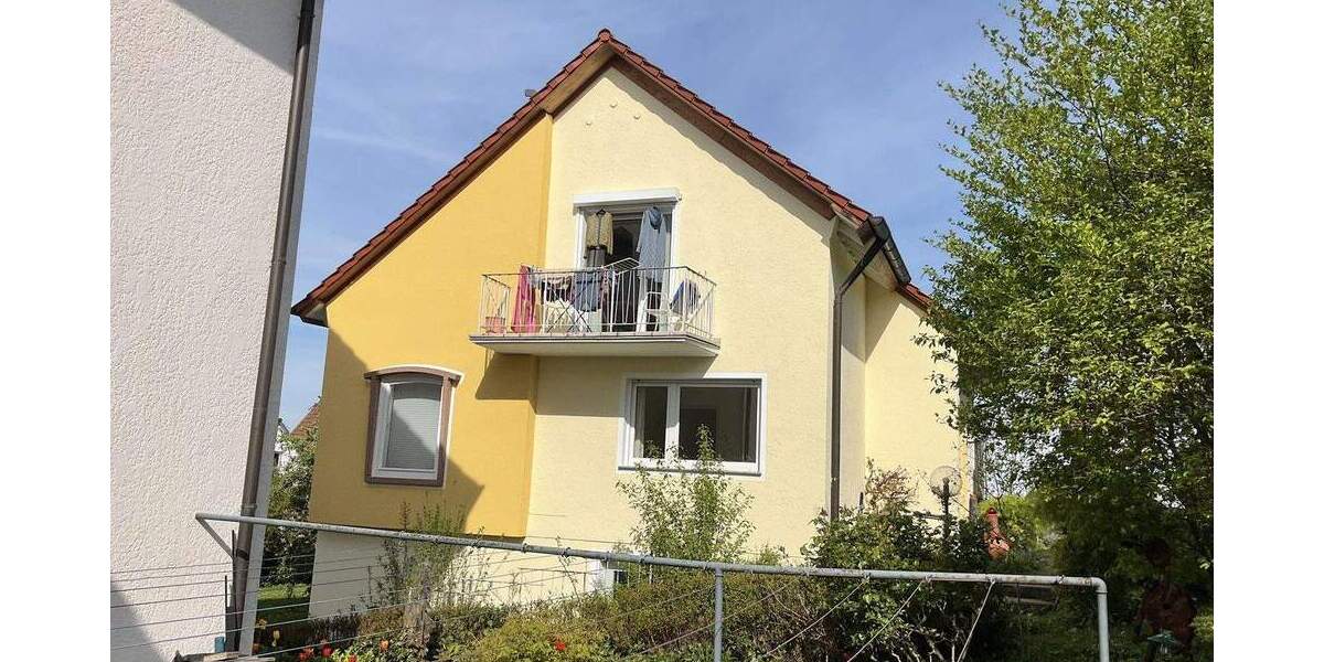 Einfamilienhaus Esslingen Oberesslingen - 7 Zimmer, 170 m&sup2;, 850.000&euro; | Angebot:25657409