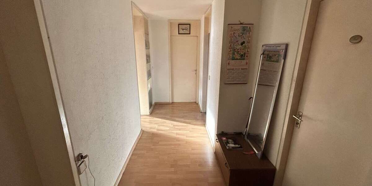 Etagenwohnung Backnang - 3 Zimmer, 74 m&sup2;, 191.000&euro; | Angebot:24022349