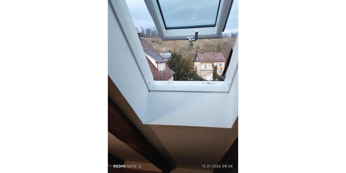 Dachgeschoßwohnung Stuttgart Feuerbach - 2 Zimmer, 88 m&sup2;, 1.100&euro; | Angebot:26488470