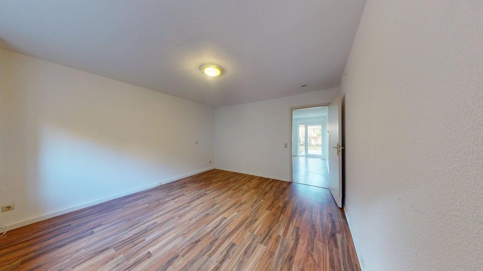 Terrassenwohnung Stuttgart Bad Cannstatt - 2 Zimmer, 62 m&sup2;, 995&euro; | Angebot:25385396