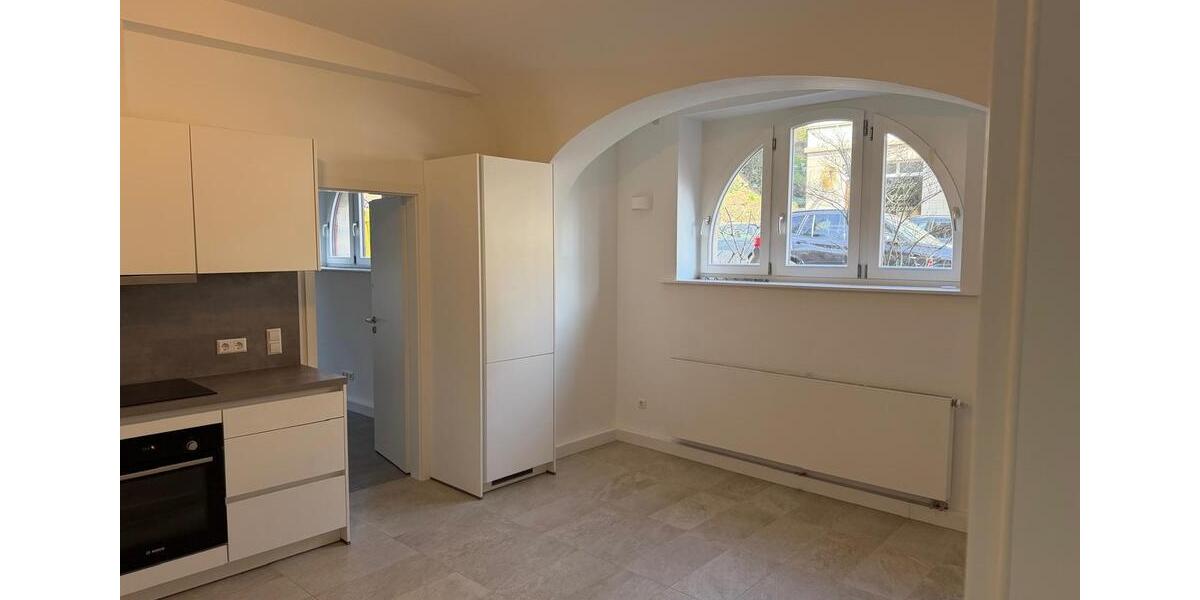 Erdgeschoßwohnung Stuttgart Stuttgart-Süd - 2.5 Zimmer, 69 m&sup2;, 1.200&euro; | Angebot:25919057