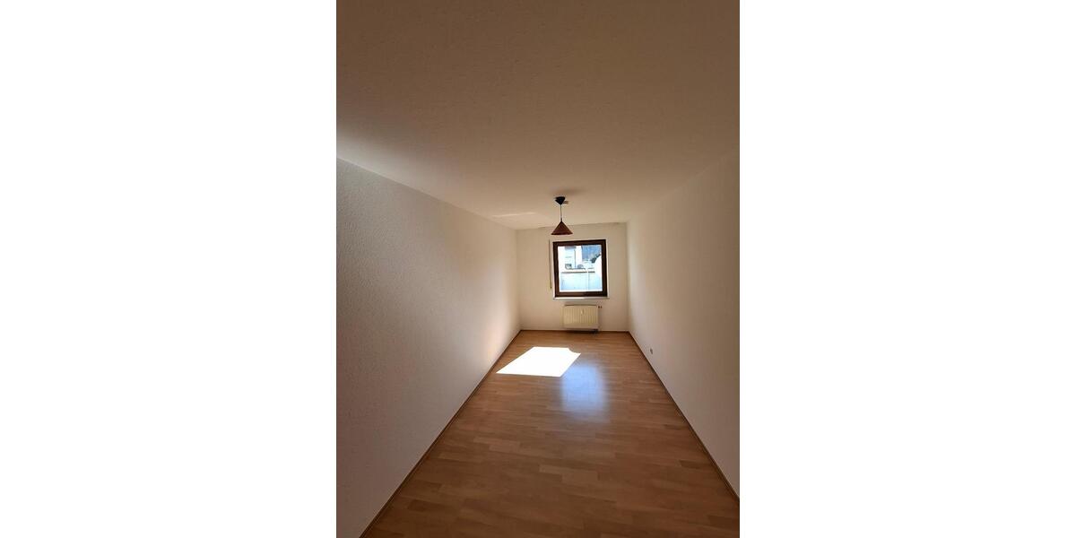 Terrassenwohnung Oberriexingen - 3 Zimmer, 80 m&sup2;, 279.000&euro; | Angebot:25856705