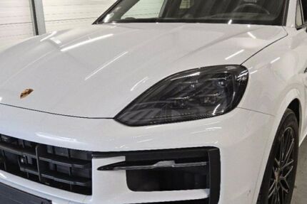 Porsche Cayenne 18.950 km 108.790 &euro; Stuttgart 70499