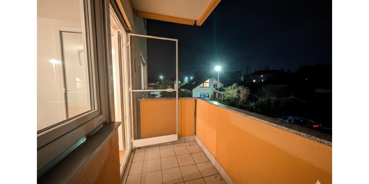 Etagenwohnung Sachsenheim - 2 Zimmer, 53 m&sup2;, 740&euro; | Angebot:25872032