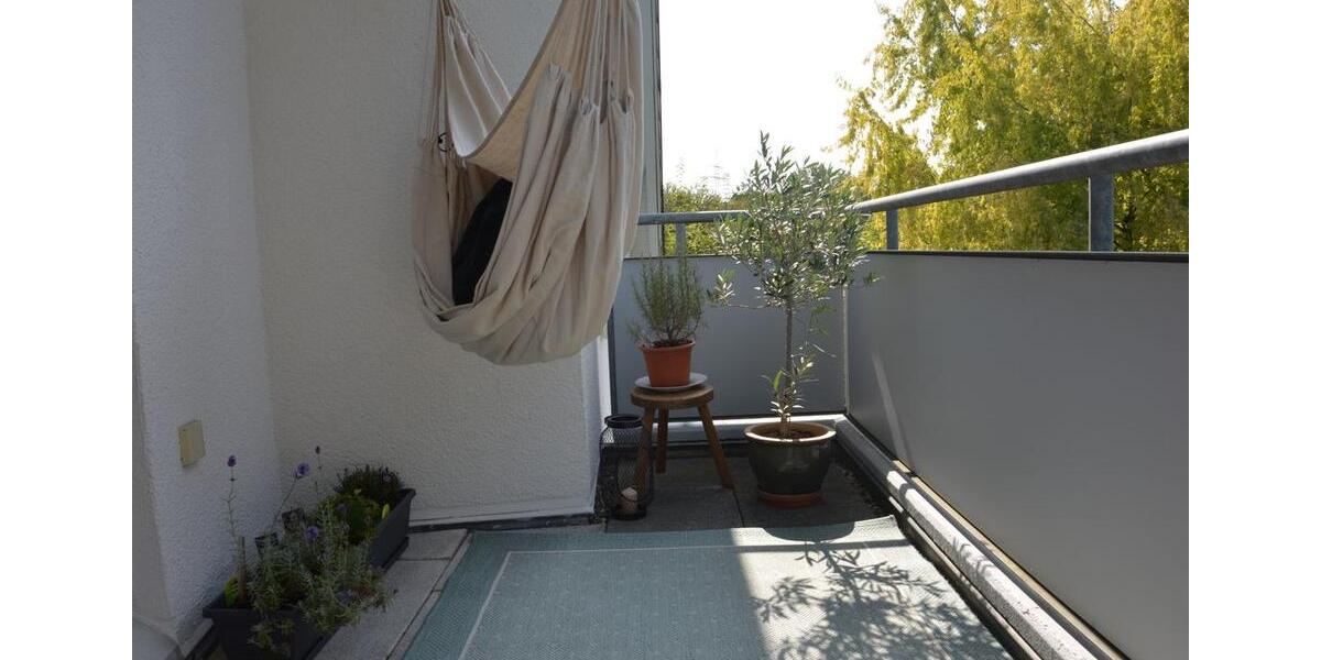 Dachgeschoßwohnung Stuttgart Fasanenhof-Ost - 3 Zimmer, 76 m&sup2;, 359.000&euro; | Angebot:26416733
