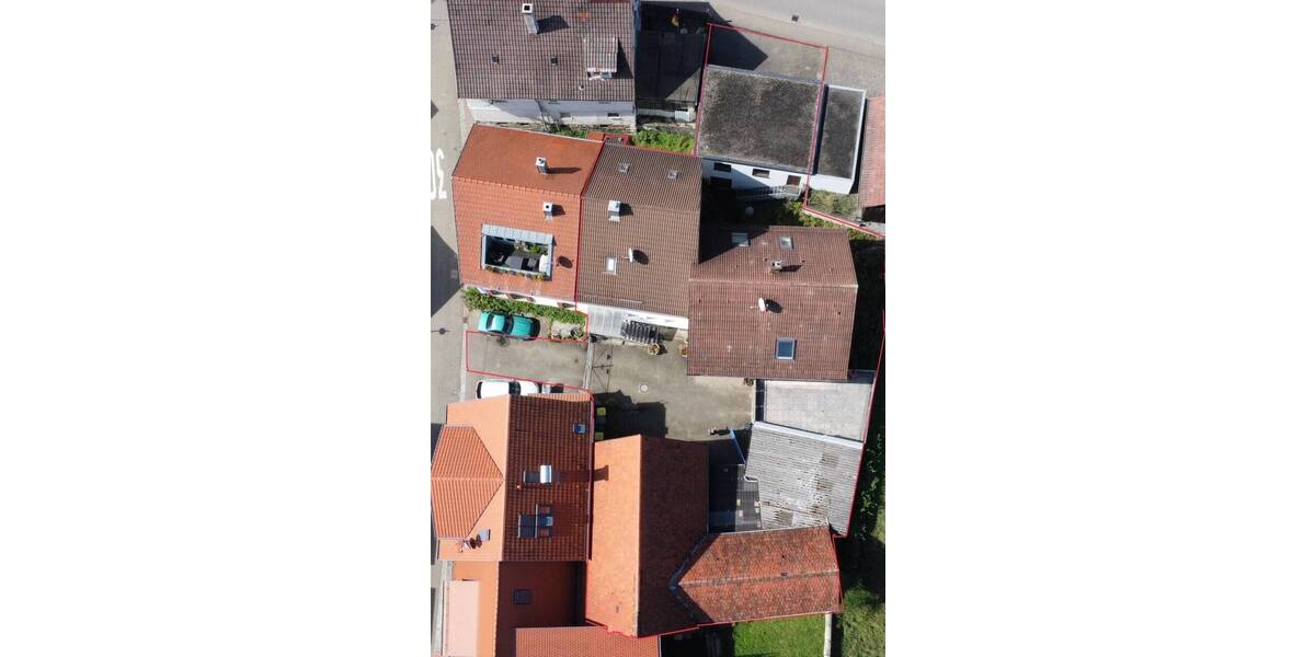Einfamilienhaus Großbottwar Winzerhausen - 1 Zimmer, 329 m&sup2;, 449.000&euro; | Angebot:25747365