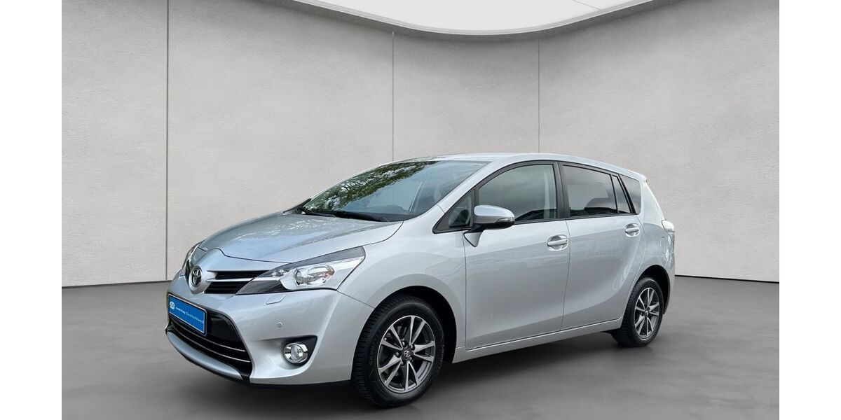 Toyota Verso 36.750 km 16.980 &euro; Esslingen 73730