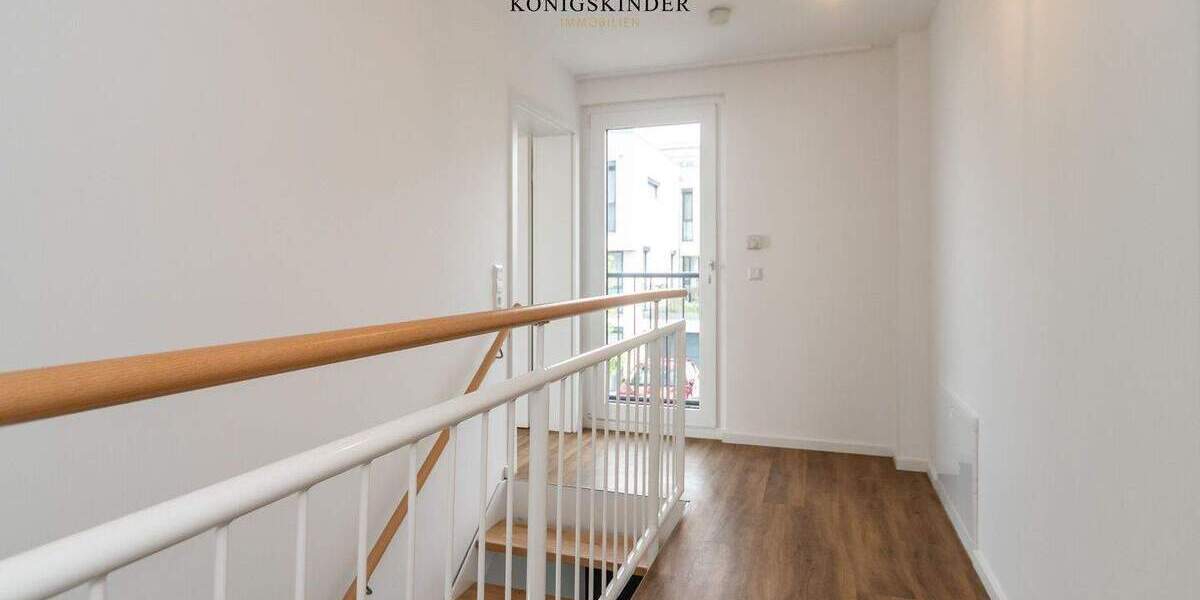Doppelhaushälfte Stuttgart-Zazenhausen Zuffenhausen - 8 Zimmer, 154 m&sup2;, 849.000&euro; | Angebot:25671700
