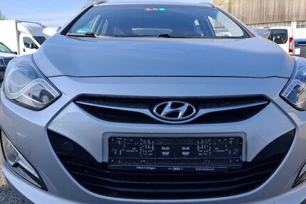 Hyundai i40 208.106 km 3.590 &euro; Kernen i. r 71394