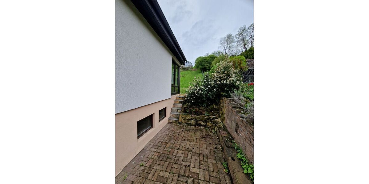 Charmante und gepflegte Doppelhaushälfte am Weinberg - Doppelhaushälfte Ludwigsburg/Württemberg Württemberg | Angebot:26633892