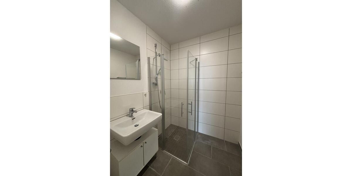 Etagenwohnung Benningen am Neckar - 3 Zimmer, 84 m&sup2;, 1.230&euro; | Angebot:25974626