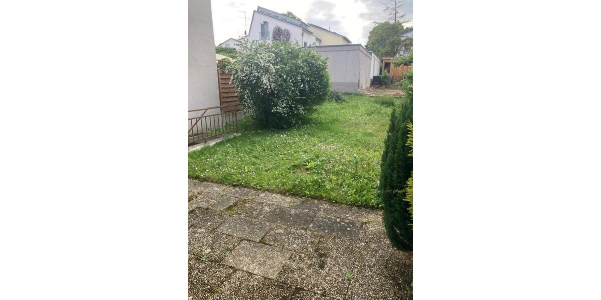 Reihenhaus Ditzingen - 5 Zimmer, 160 m&sup2;, 1.100&euro; | Angebot:26618244
