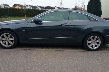 Mercedes-Benz E 220 126.000 km 13.800 &euro; Neckartenzlingen 72654