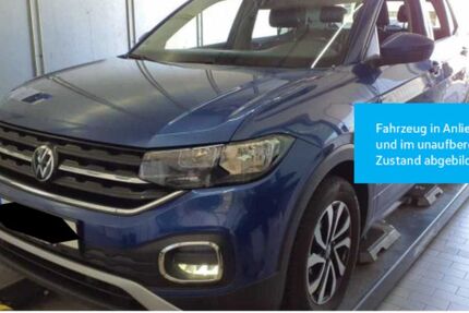 VW T-Cross 82.593 km 15.930 &euro; Stuttgart-Wangen 70188