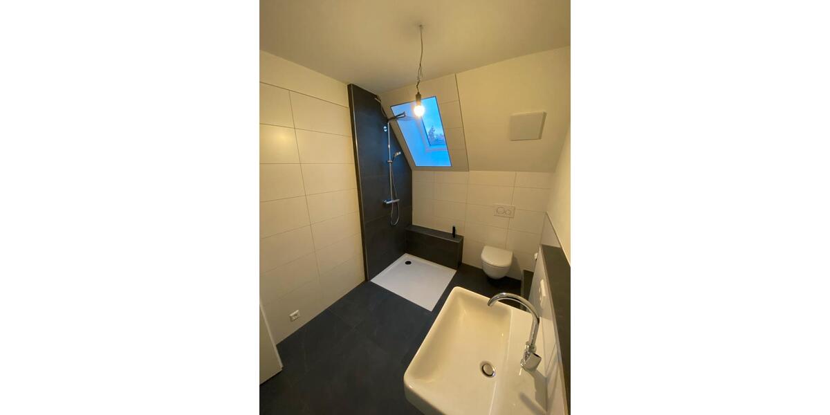 Einfamilienhaus Esslingen am Neckar Hegensberg - 3 Zimmer, 73 m&sup2;, 1.650&euro; | Angebot:25794113