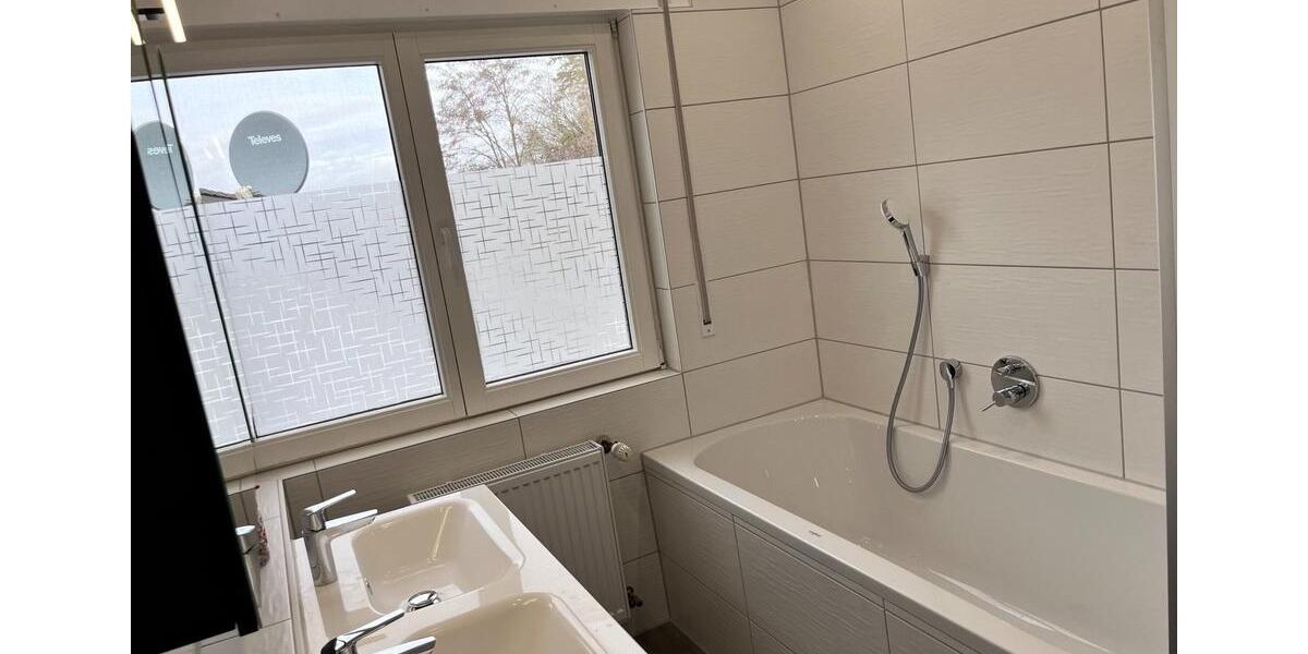Dachgeschoßwohnung Marbach am Neckar - 3 Zimmer, 80 m&sup2;, 950&euro; | Angebot:25209870