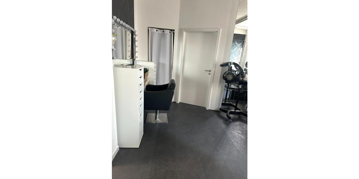 Gewerbeobjekt Stuttgart Hedelfingen - 350&euro; | Angebot:25164576