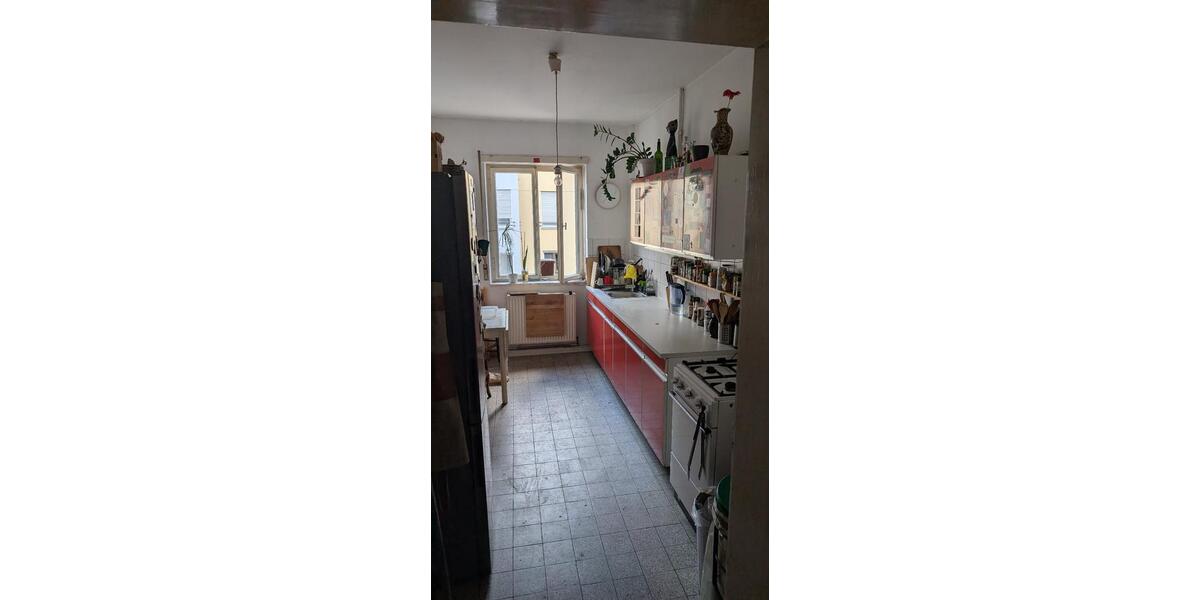 Etagenwohnung Stuttgart Lehen - 18 Zimmer, 80 m&sup2;, 500&euro; | Angebot:27606016