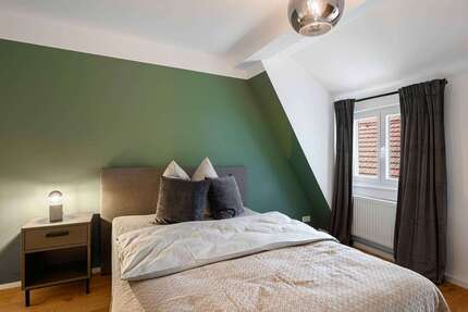 Zimmer Stuttgart Untertürkheim - 525&euro; | Angebot:24362188