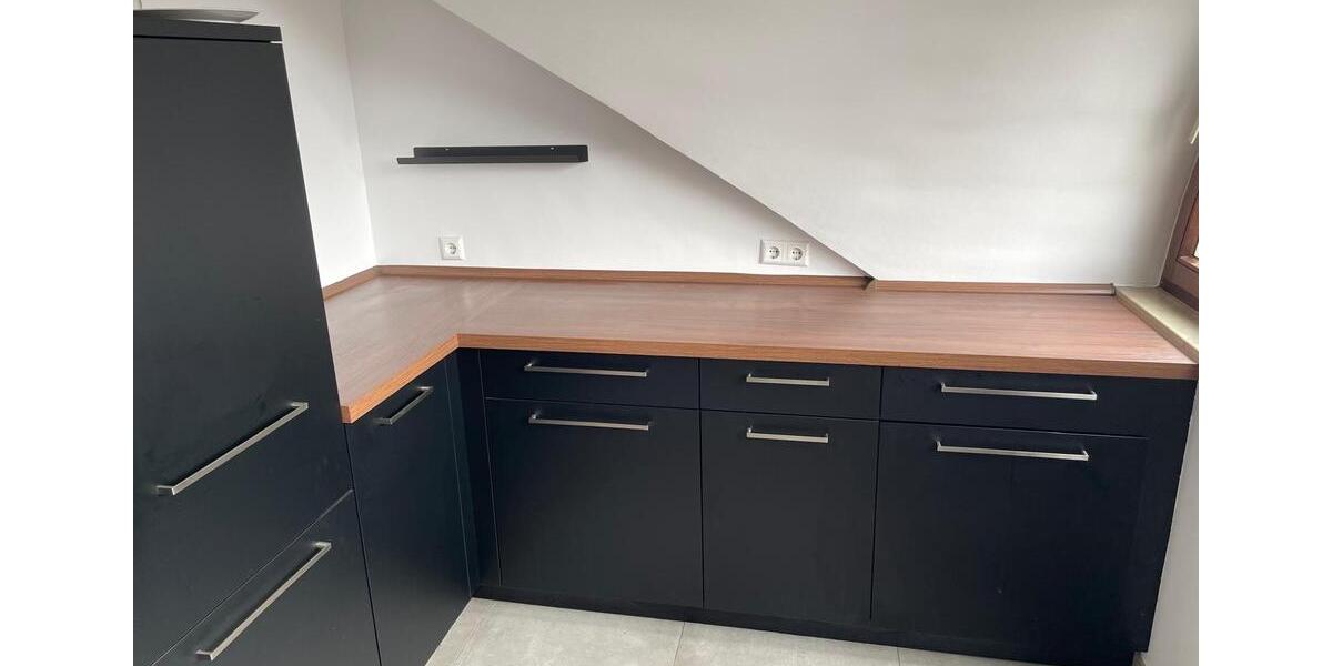 Dachgeschoßwohnung Sindelfingen Sindelfingen (Stadt) - 1 Zimmer, 50 m&sup2;, 750&euro; | Angebot:25995001