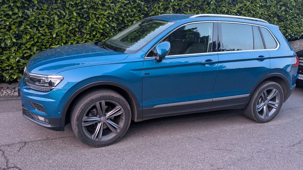 VW Tiguan 72.000 km 21.700 &euro; Untergruppenbach 74199