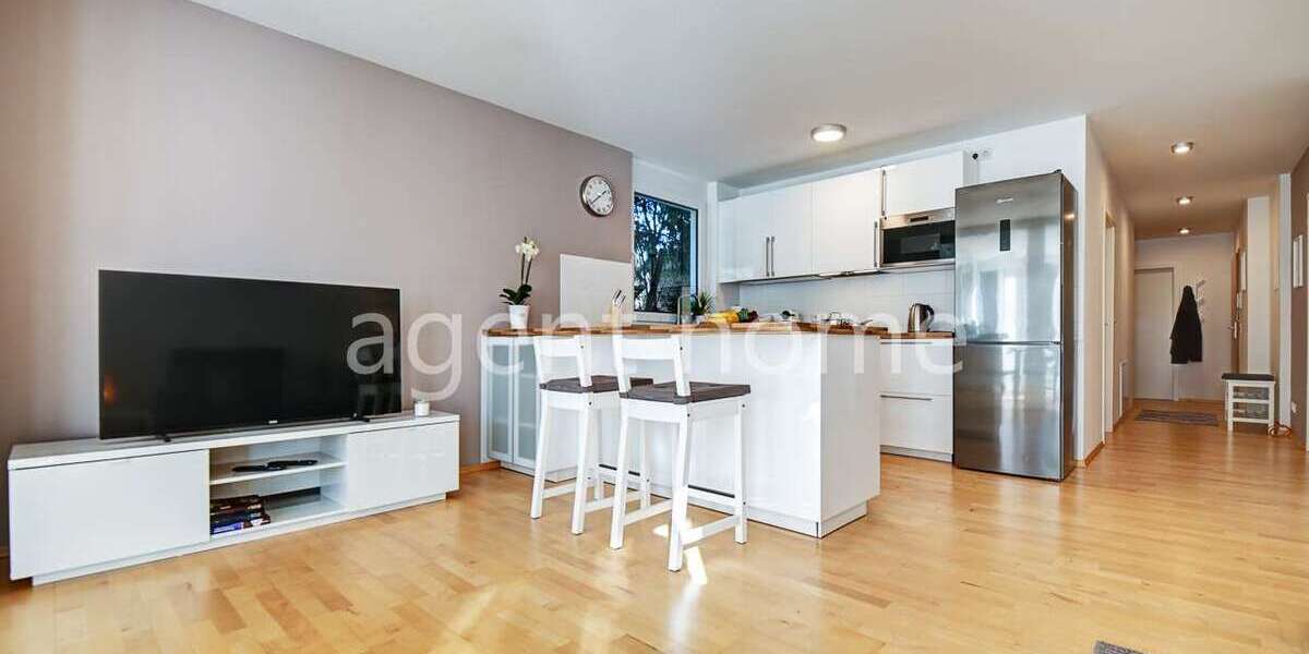 Etagenwohnung Esslingen Brühl - 3 Zimmer, 87 m&sup2;, 1.580&euro; | Angebot:26691036