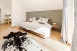 ***Unterkellerte Doppelhaushälfte mit schönen Gartenanteil*** - Doppelhaushälfte Vaihingen an der Enz | Angebot:27649313