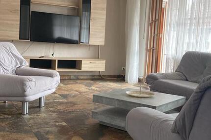 Wohnung Neckartailfingen - 7 Zimmer, 180 m&sup2;, 1.700&euro; | Angebot:24813417