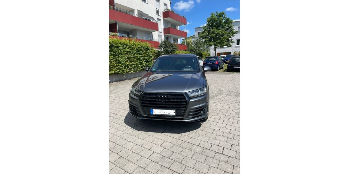 Audi Q7 138.852 km 42.900 &euro; Böblingen 71034