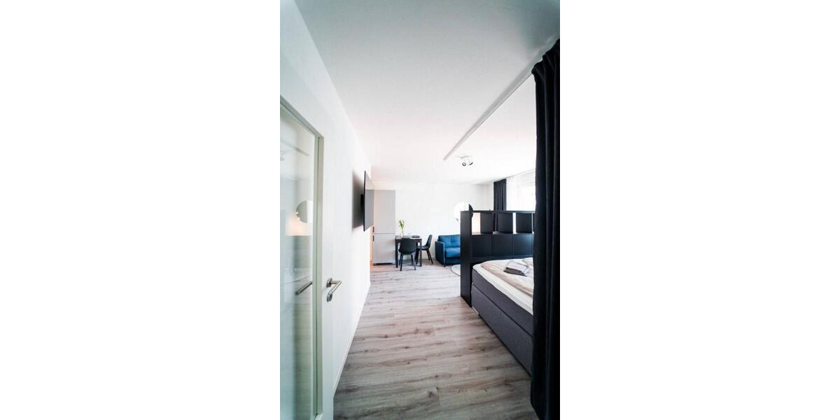 Etagenwohnung Stuttgart Luginsland - 1 Zimmer, 32 m&sup2;, 1.200&euro; | Angebot:25840397