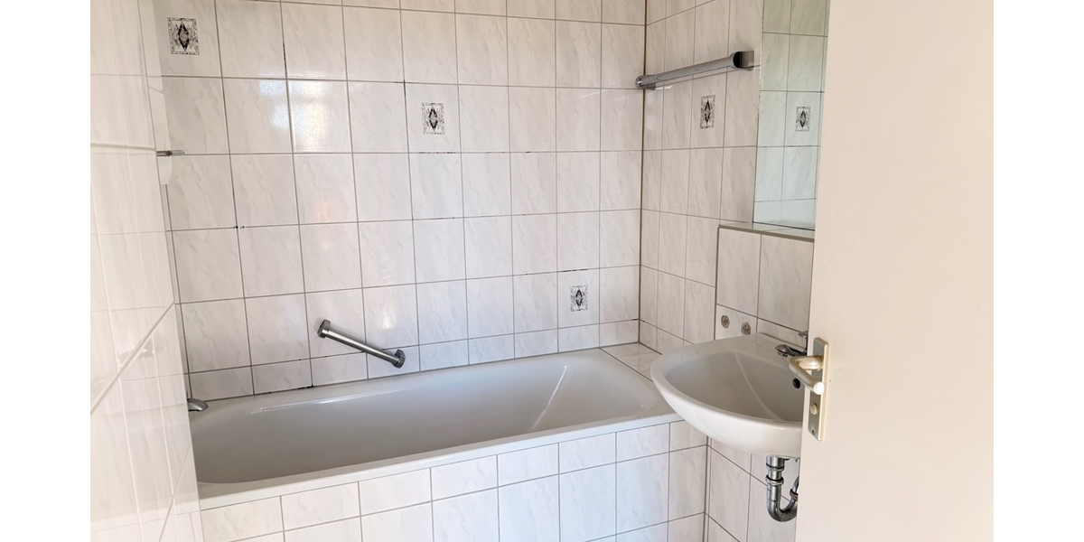 3,5-bis 4-Zi.-Galerie-ETW - Außergewöhnlich Wohnen in ruhiger Lage von Stuttgart-Möhringen - Maisonettenwohnung Stuttgart / Möhringen Möhringen (Stadtbezirk) | Angebot:26564673