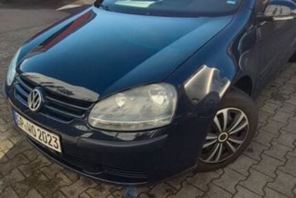 VW Golf 203.000 km 2.250 &euro; Ebersbach 73061