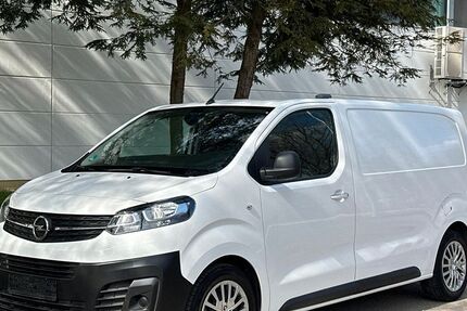 Opel Vivaro 118.000 km 13.990 &euro; Leinfelden-Echterdingen (Musberg) 70771