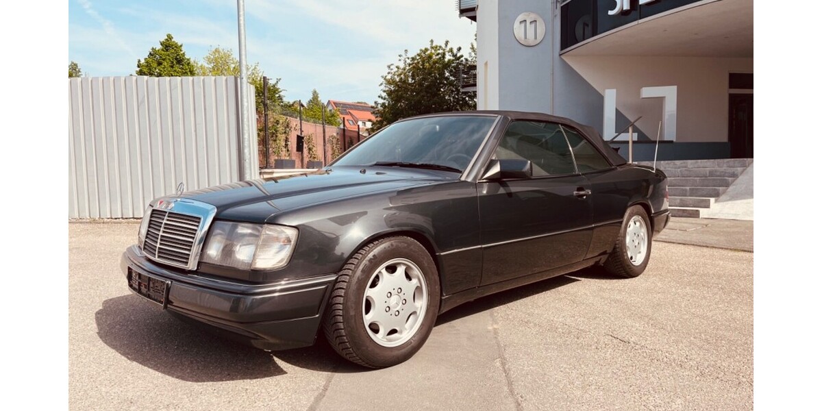 Mercedes-Benz CE 300 204.000 km 19.900 &euro; Korntal-Münchingen 70825